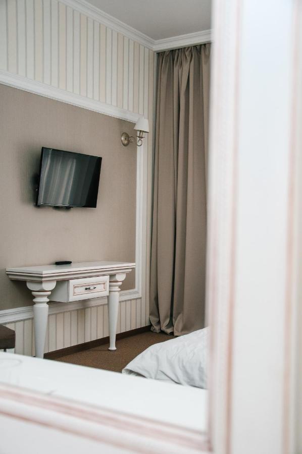 Orly Park-Hotel Kiev Bagian luar foto