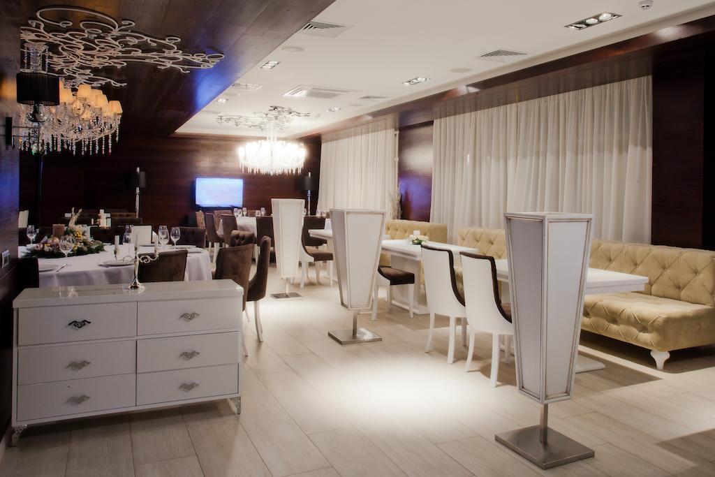 Orly Park-Hotel Kiev Bagian luar foto