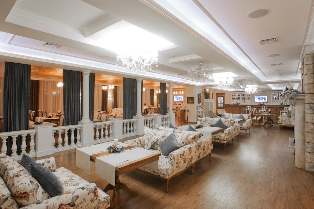 Orly Park-Hotel Kiev Bagian luar foto