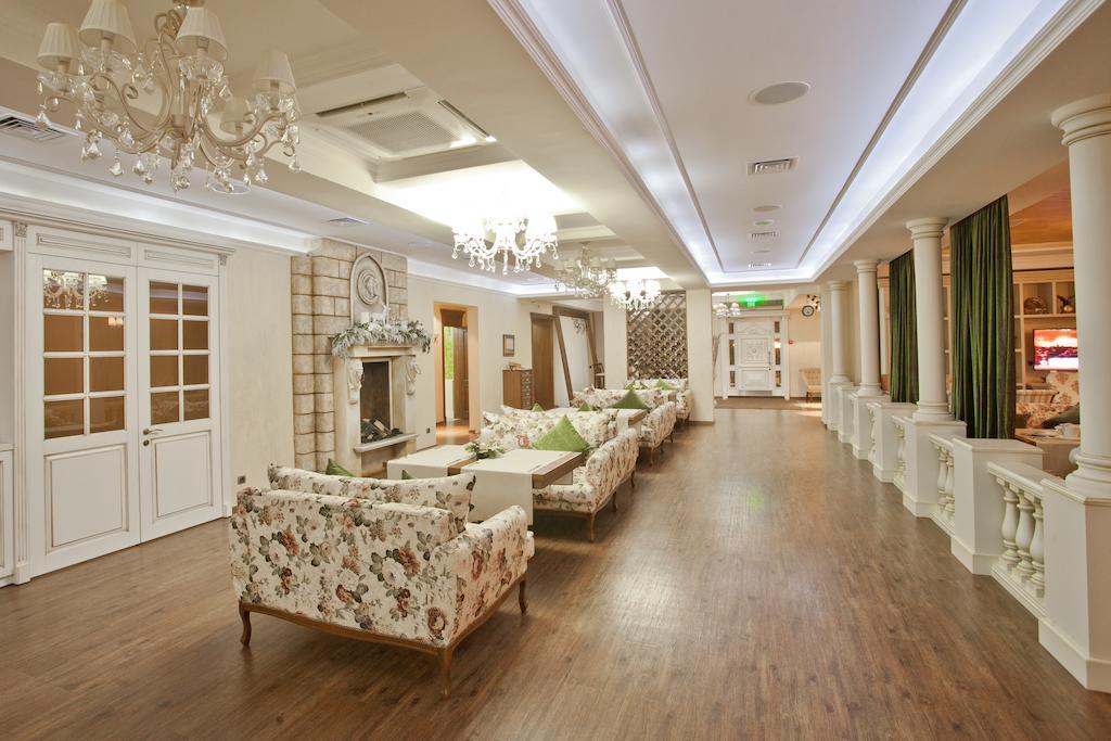 Orly Park-Hotel Kiev Bagian luar foto
